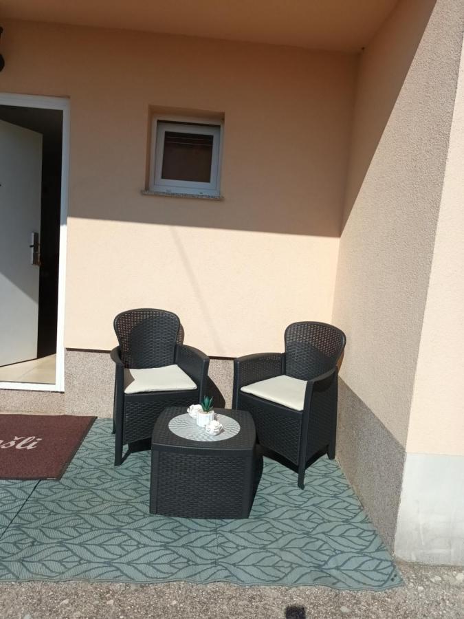 Apartman Hana U Blizini Automotodroma Grobnik I Kostrenski Plaza Kostrena Zewnętrze zdjęcie